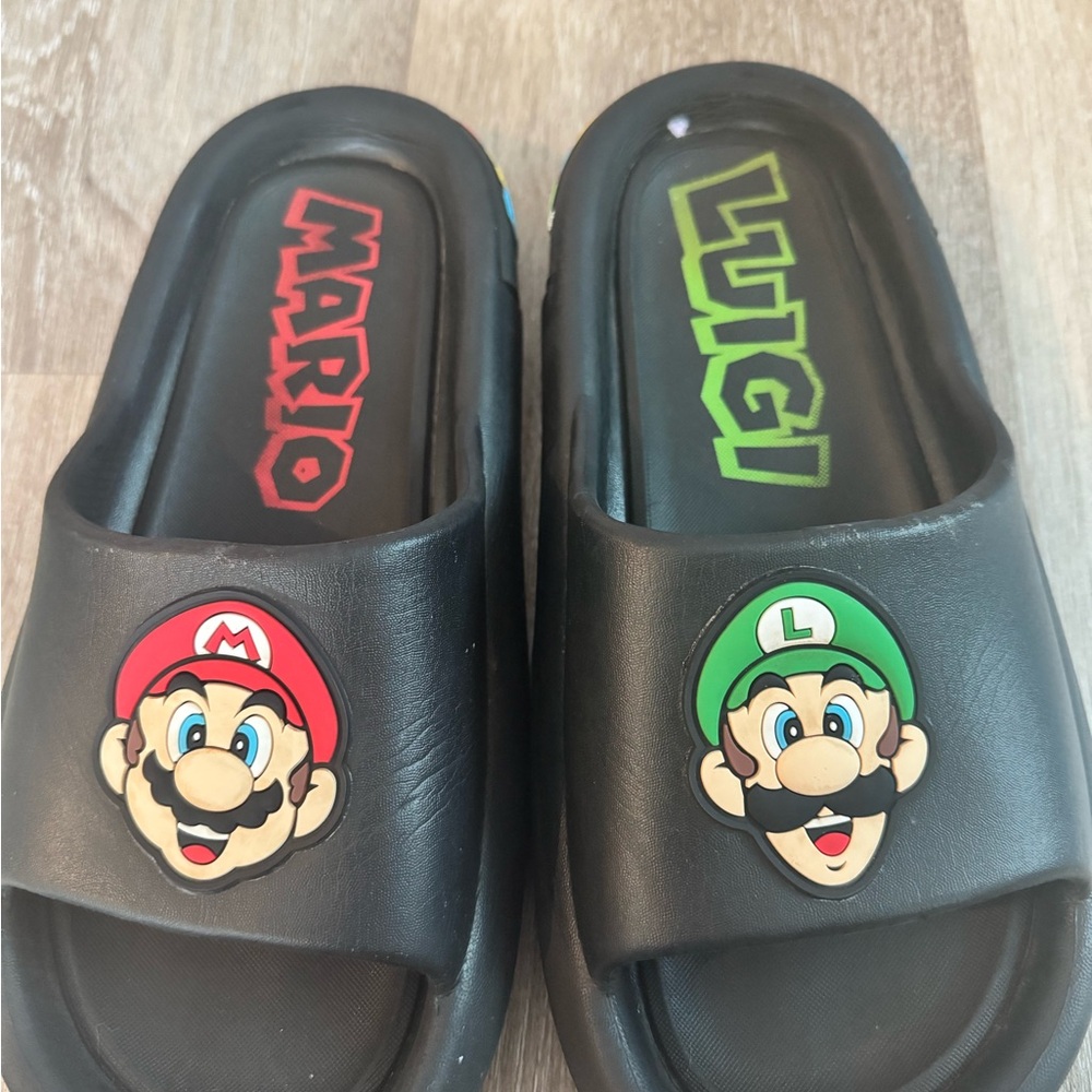 Mario & Luigi Kids Black Slide Sandals